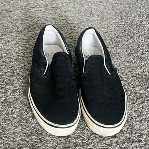 Vans Men's Black Textured Slip-On Sneakers